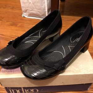 Clark’s Indigo Pumps